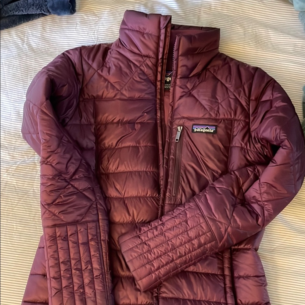Patagonia Red Puffer Jacket with Synthetic Insulation